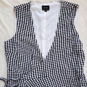 🤟 5/$25 Checkered wrap around dress
